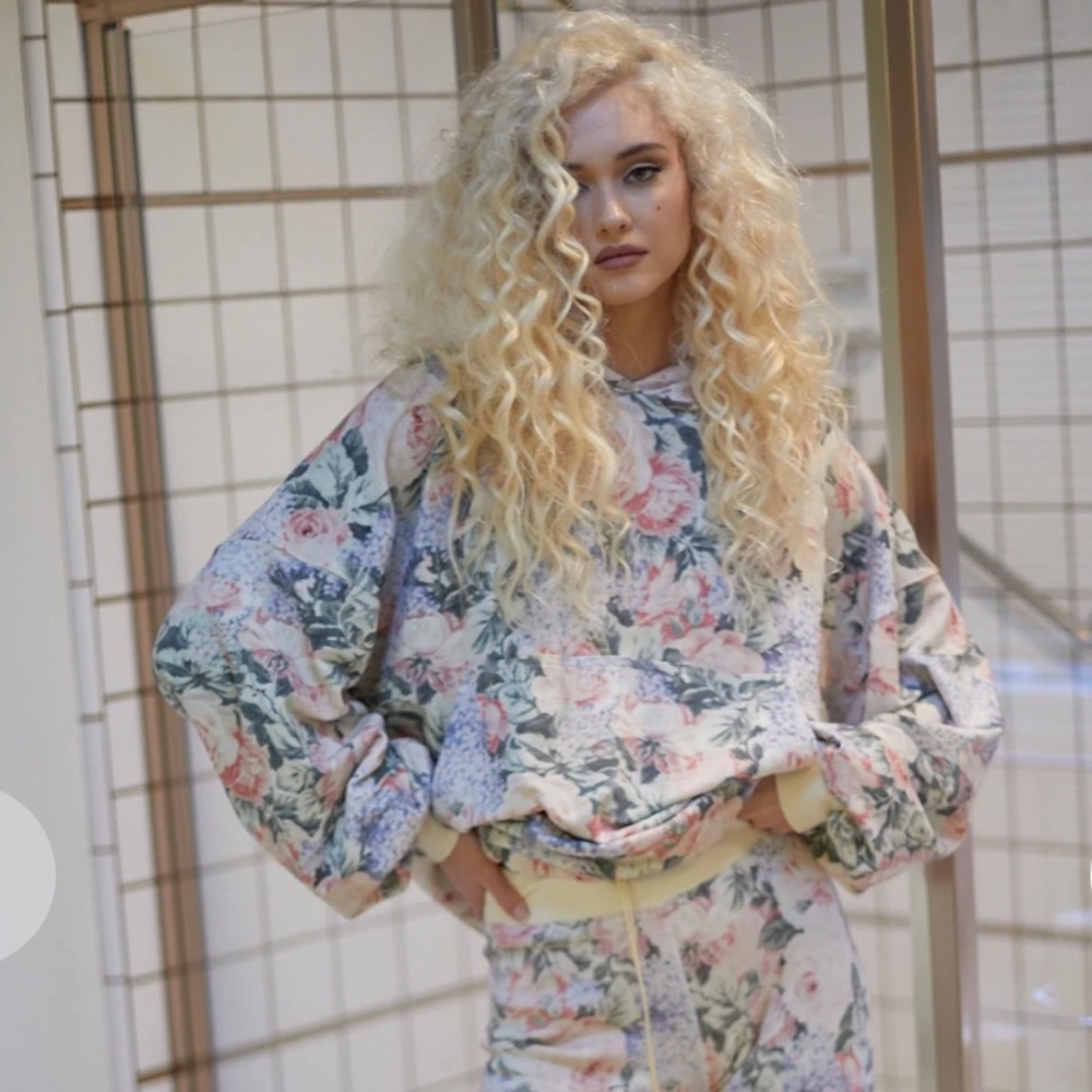 Selkie My So Called Life Pillow Hoodie size S/M